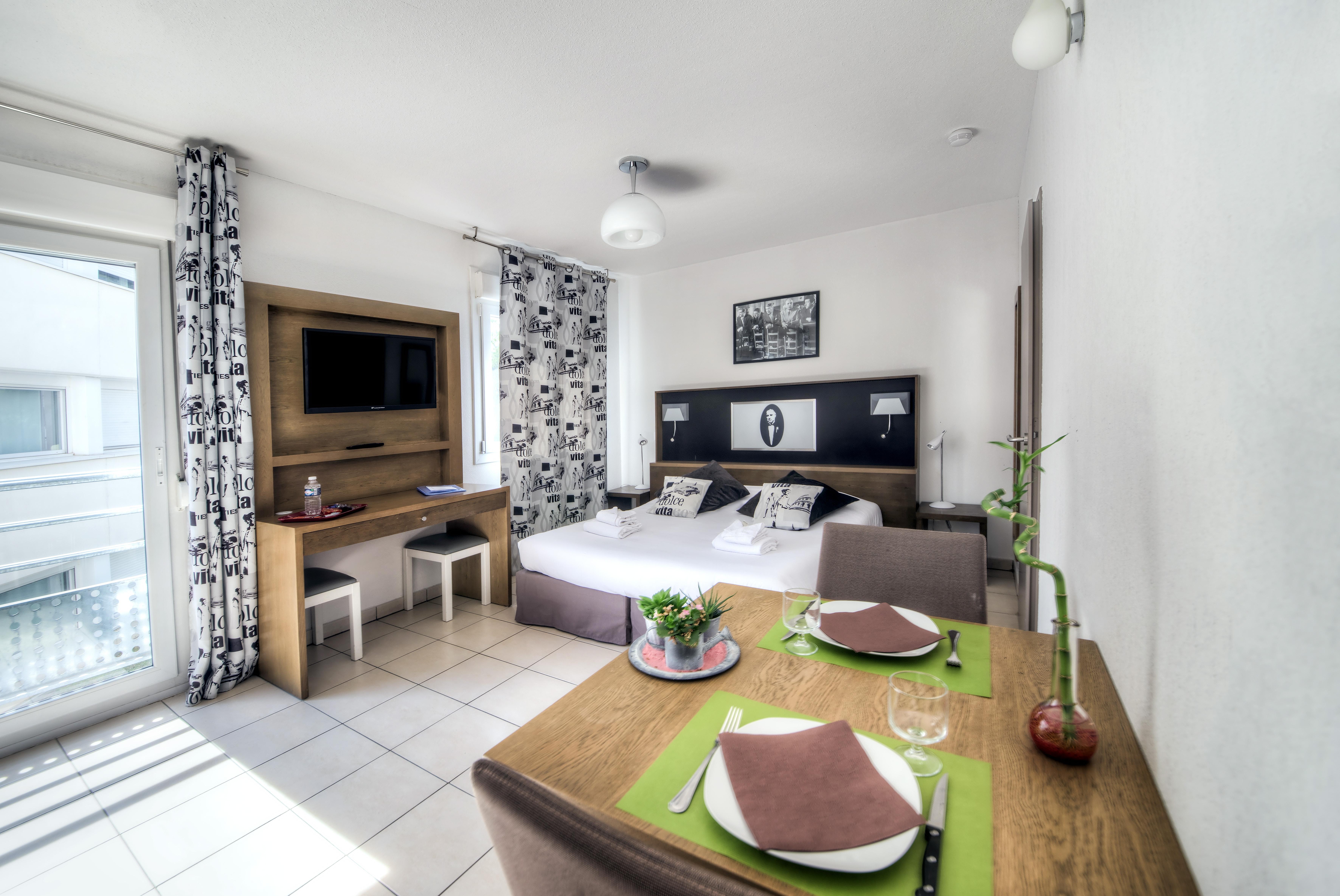 Comfort Aparthotel Antibes Le Maestria Екстер'єр фото