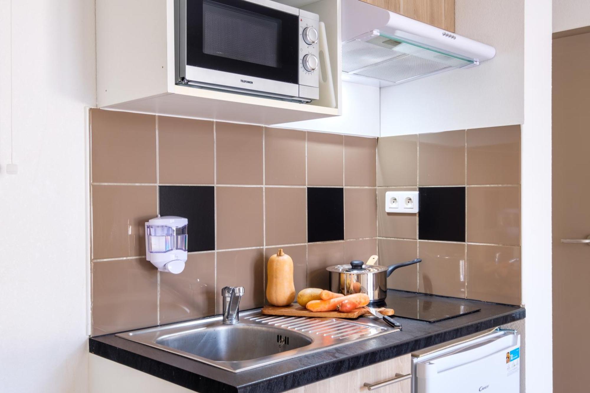 Comfort Aparthotel Antibes Le Maestria Екстер'єр фото