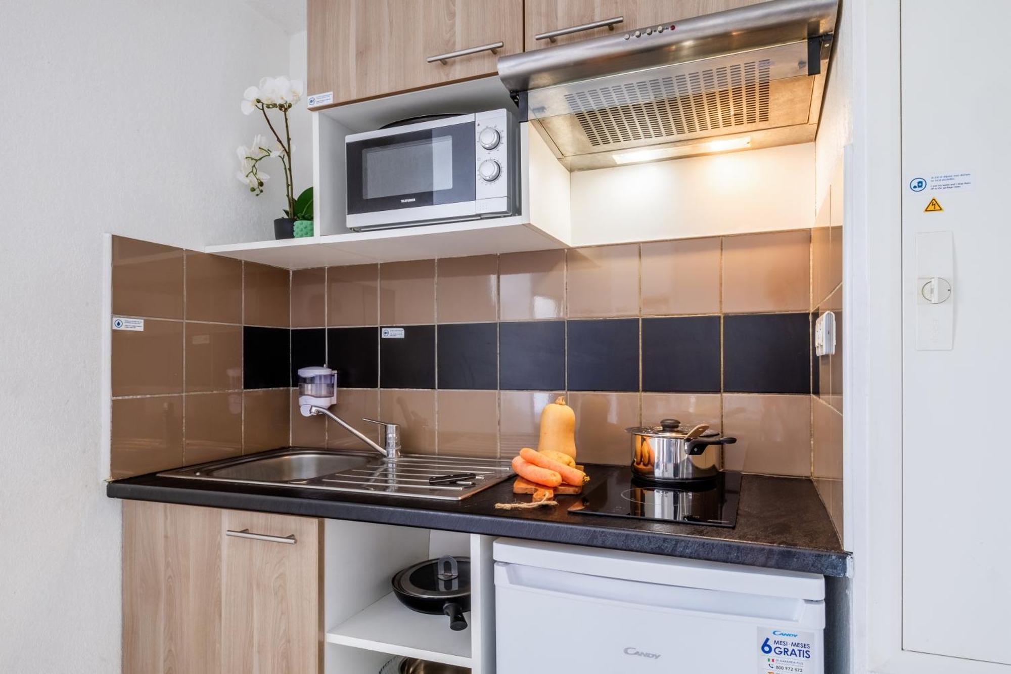 Comfort Aparthotel Antibes Le Maestria Екстер'єр фото