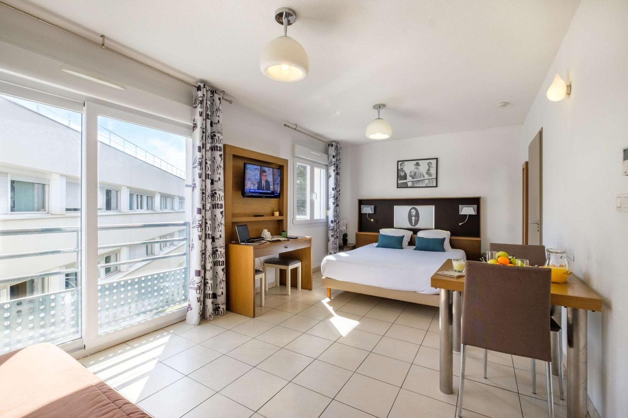 Comfort Aparthotel Antibes Le Maestria Екстер'єр фото